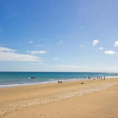 Club Valena 3, Modern Apartment, Wifi, Close To Amenities, At Matagorda Puerto del Carmen (Lanzarote)