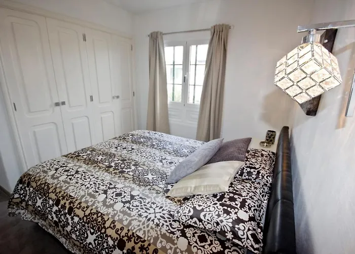 Club Valena 3, Modern Apartment, Wifi, Close To Amenities, At Matagorda