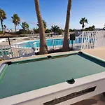 Apartamento Club Valena 3, Modern Apartment, Wifi, Close To Amenities, At Matagorda