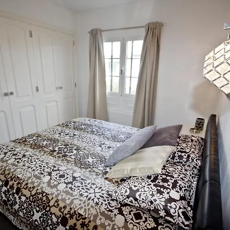 Club Valena 3, Modern Apartment, Wifi, Close To Amenities, At Matagorda