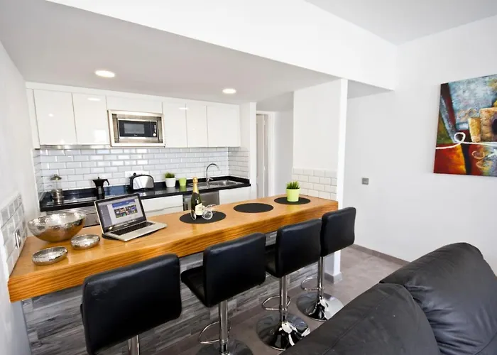 Club Valena 3, Modern Apartment, Wifi, Close To Amenities, At Matagorda 아파트 푸에르토 델 카르멘